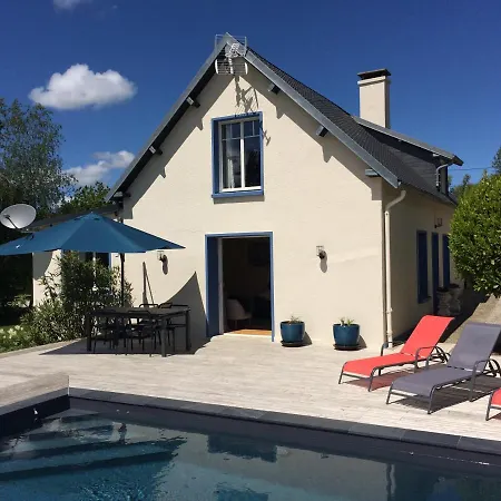 Du Chateau Des Boulais Saint-Martin-le-Bouillant