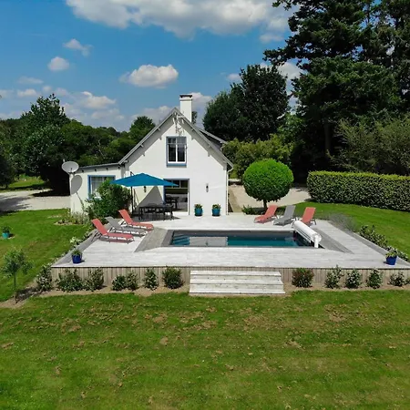 Du Chateau Des Boulais *